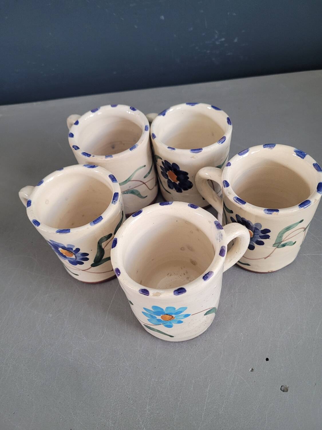 Set of 5 glazed ceramic coffee mugs