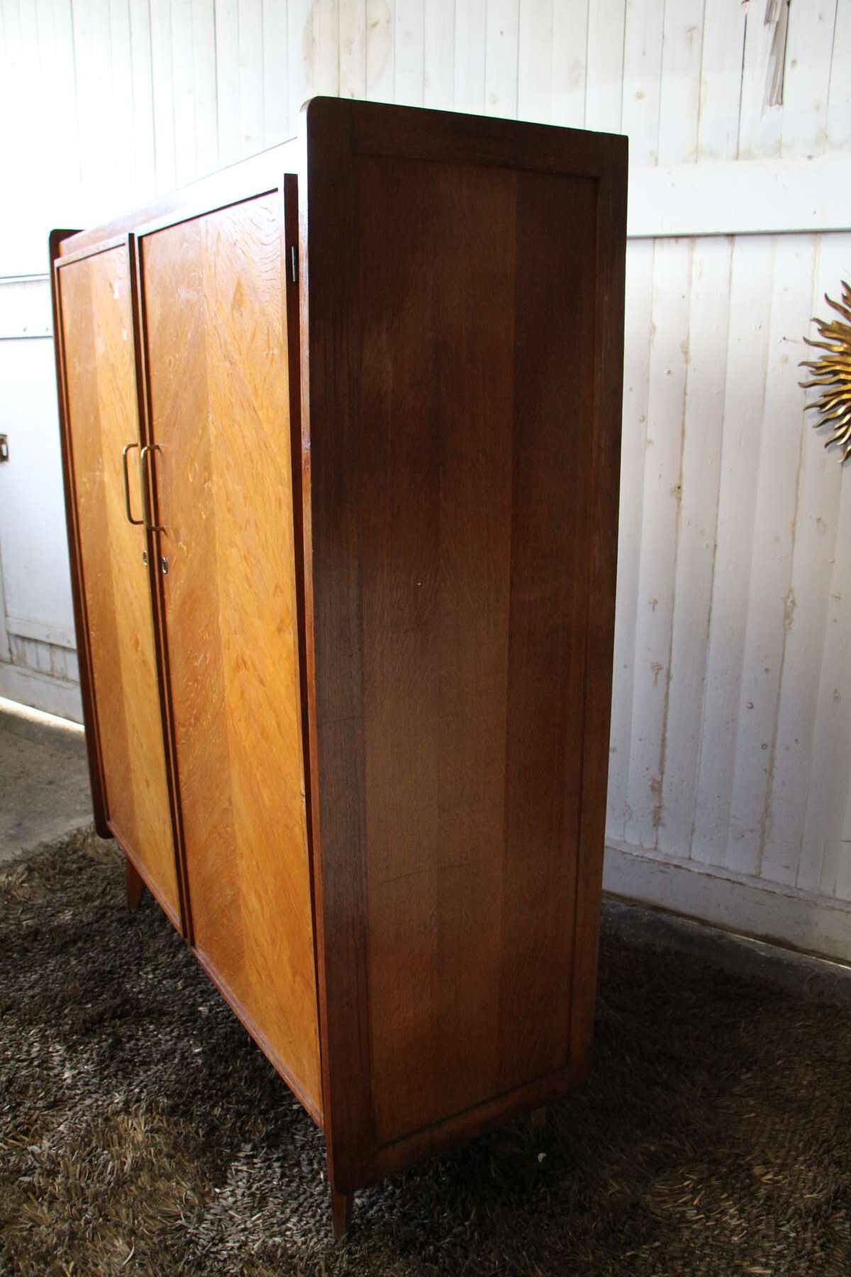 Compass legs vintage wardrobe