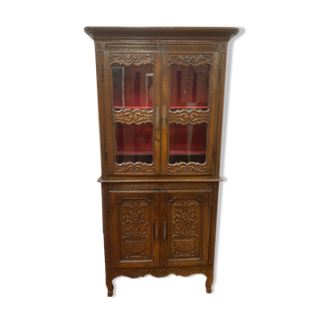 Baut two oak bodies