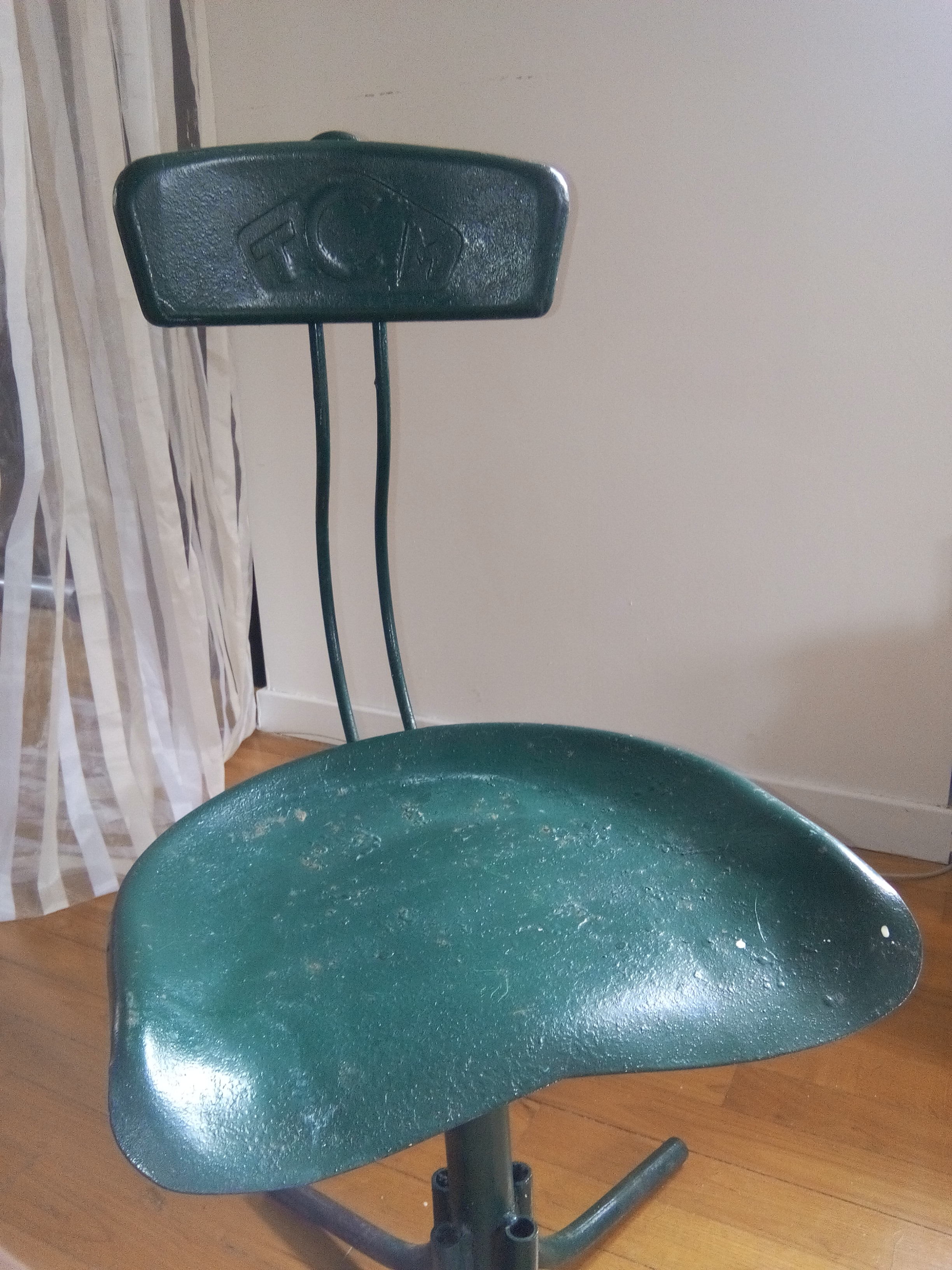 Workshop TCM vintage Chair