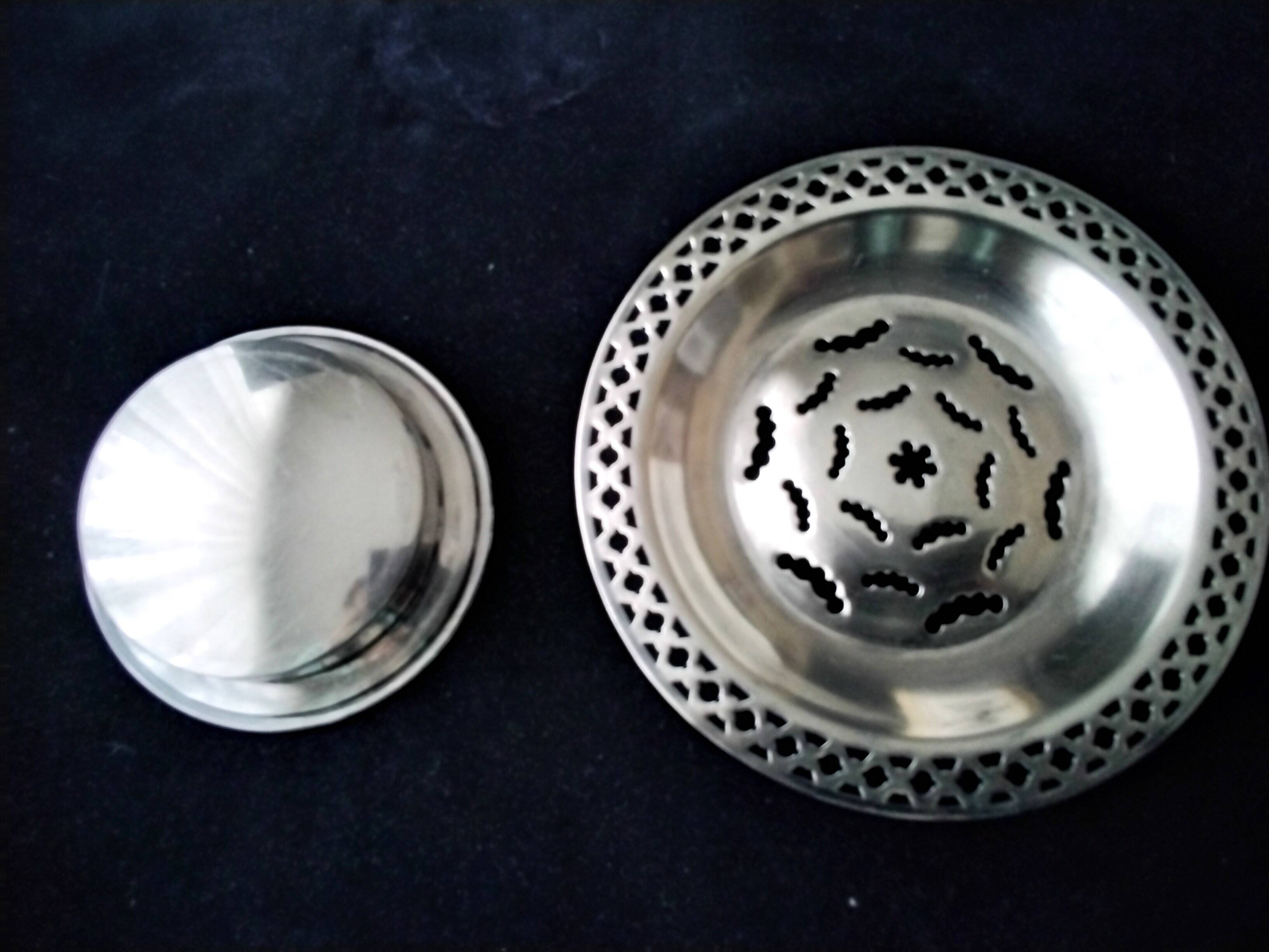 Butter dish, Butterflor butter mold in silver metal