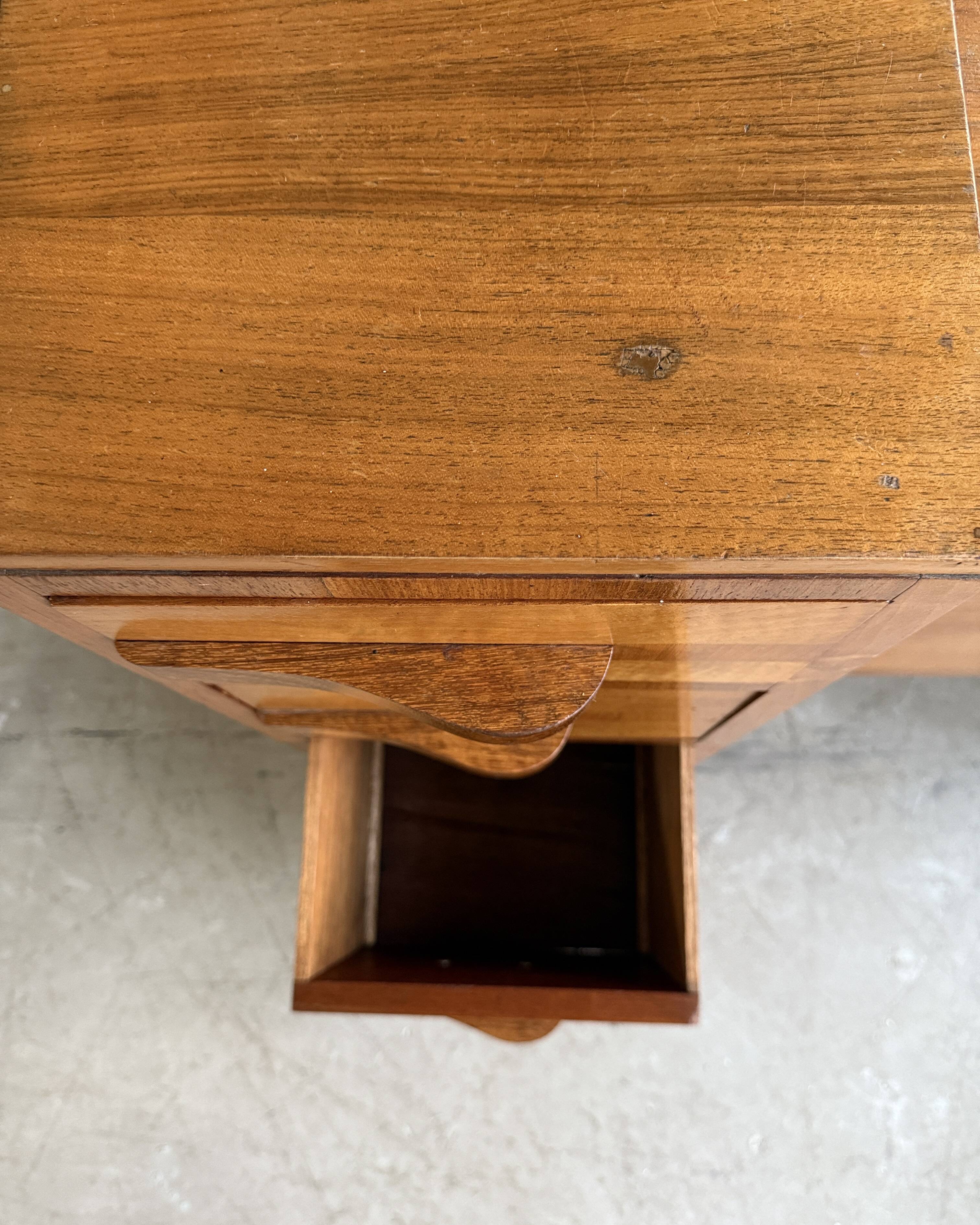 Art Deco dressing table (renovated)