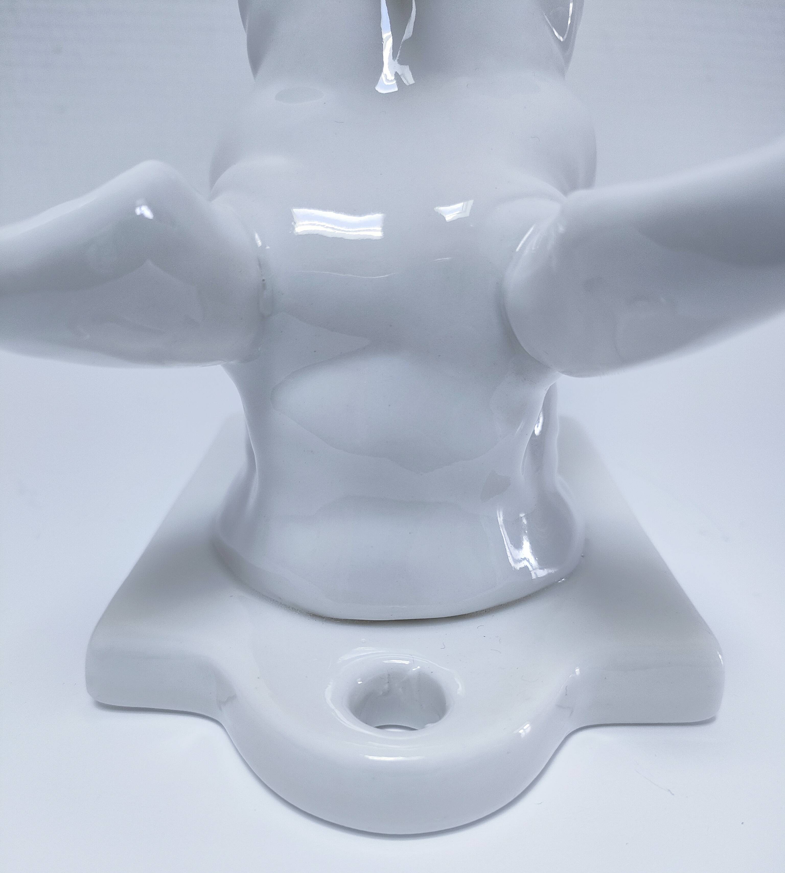 Porcelain rhinoceros design coat rack