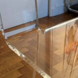 Chaise transparente designer français