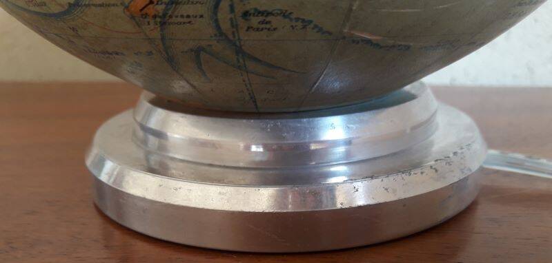 Globe terrestre lumineux J.Forest milieu XX°