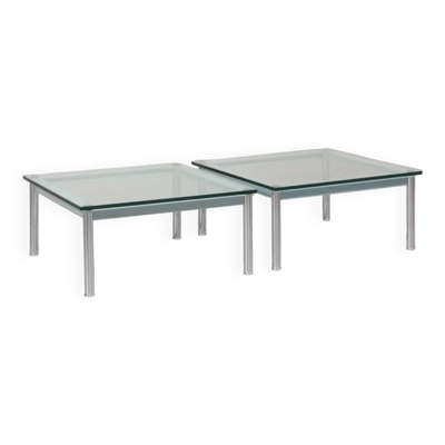 Table basse Cassina LC-10 par Le Corbusier – édition rare en verre bleu clair