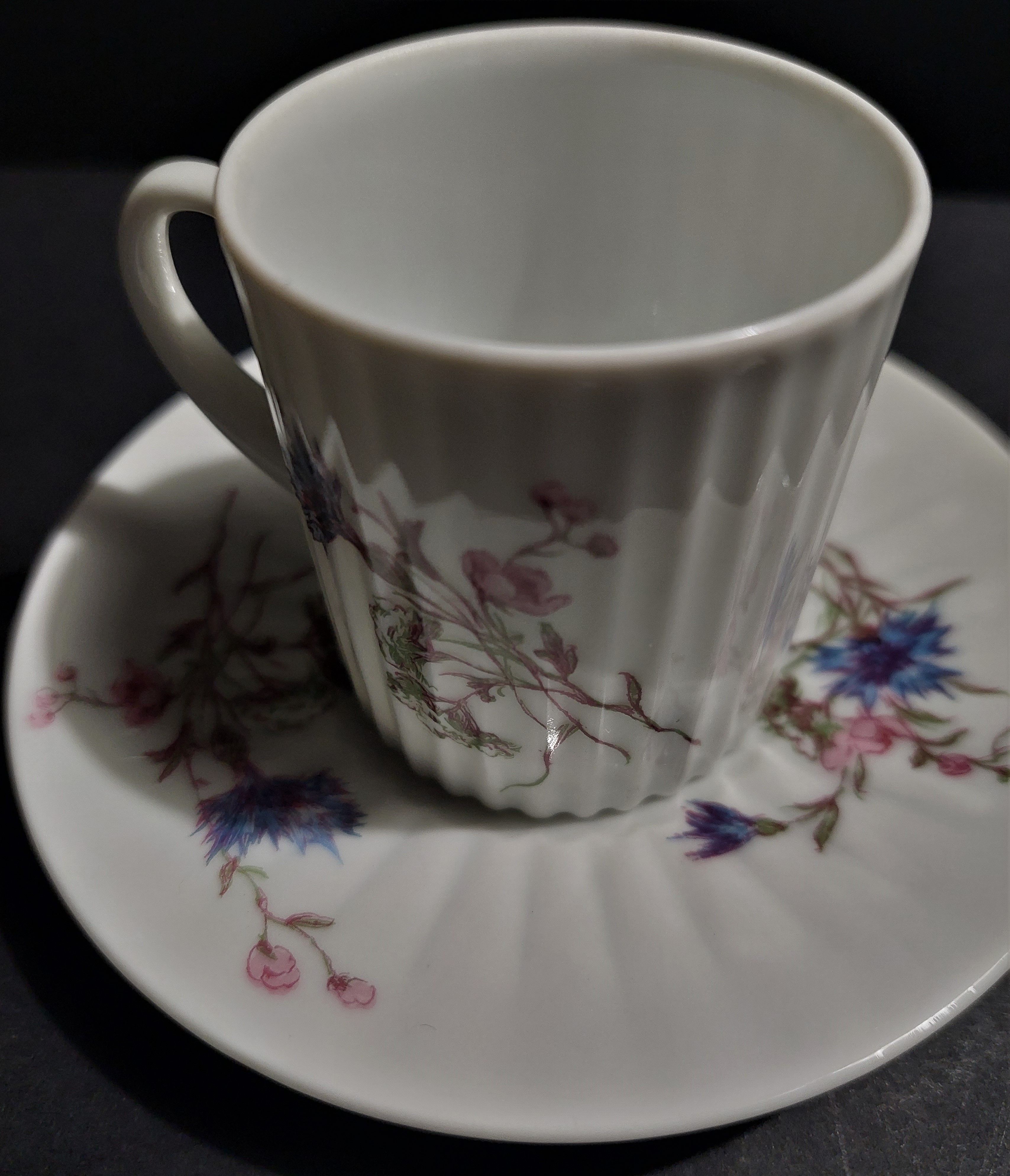 Limoges porcelain cup Gérard Dufraisseix Abbot 1900