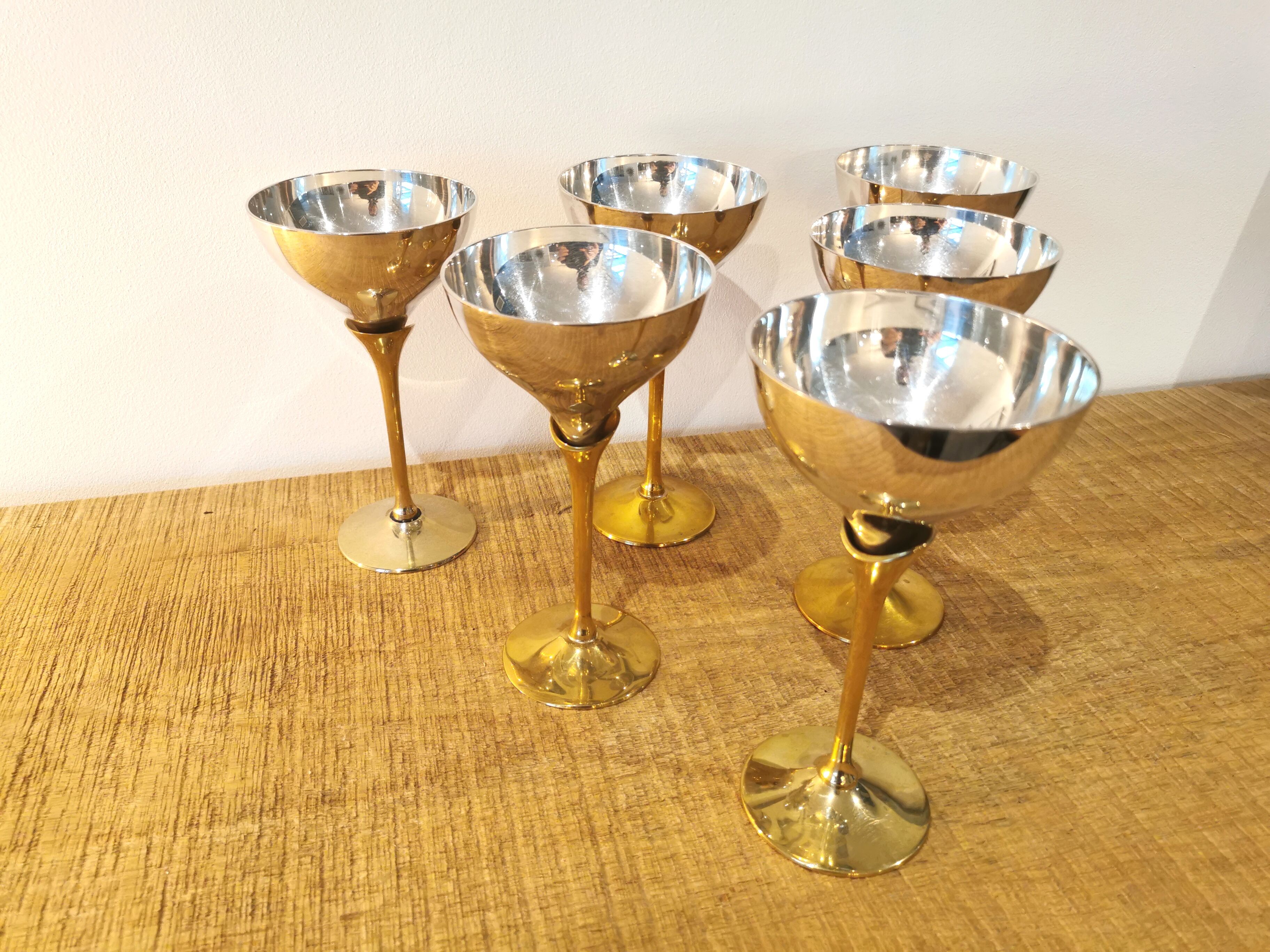 6 coupes de champagne