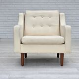 1970s, Danish loungechair, furniture wool, teak wood legs.