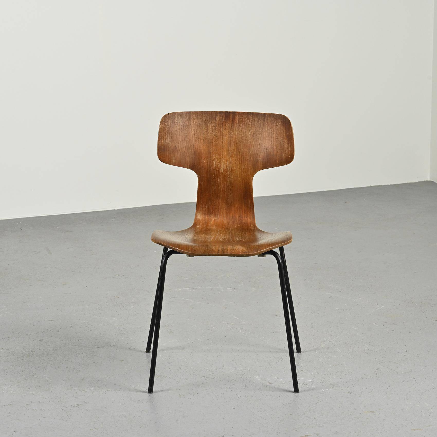 Teak office chair 3103 by Arne Jacobsen, circa 1970