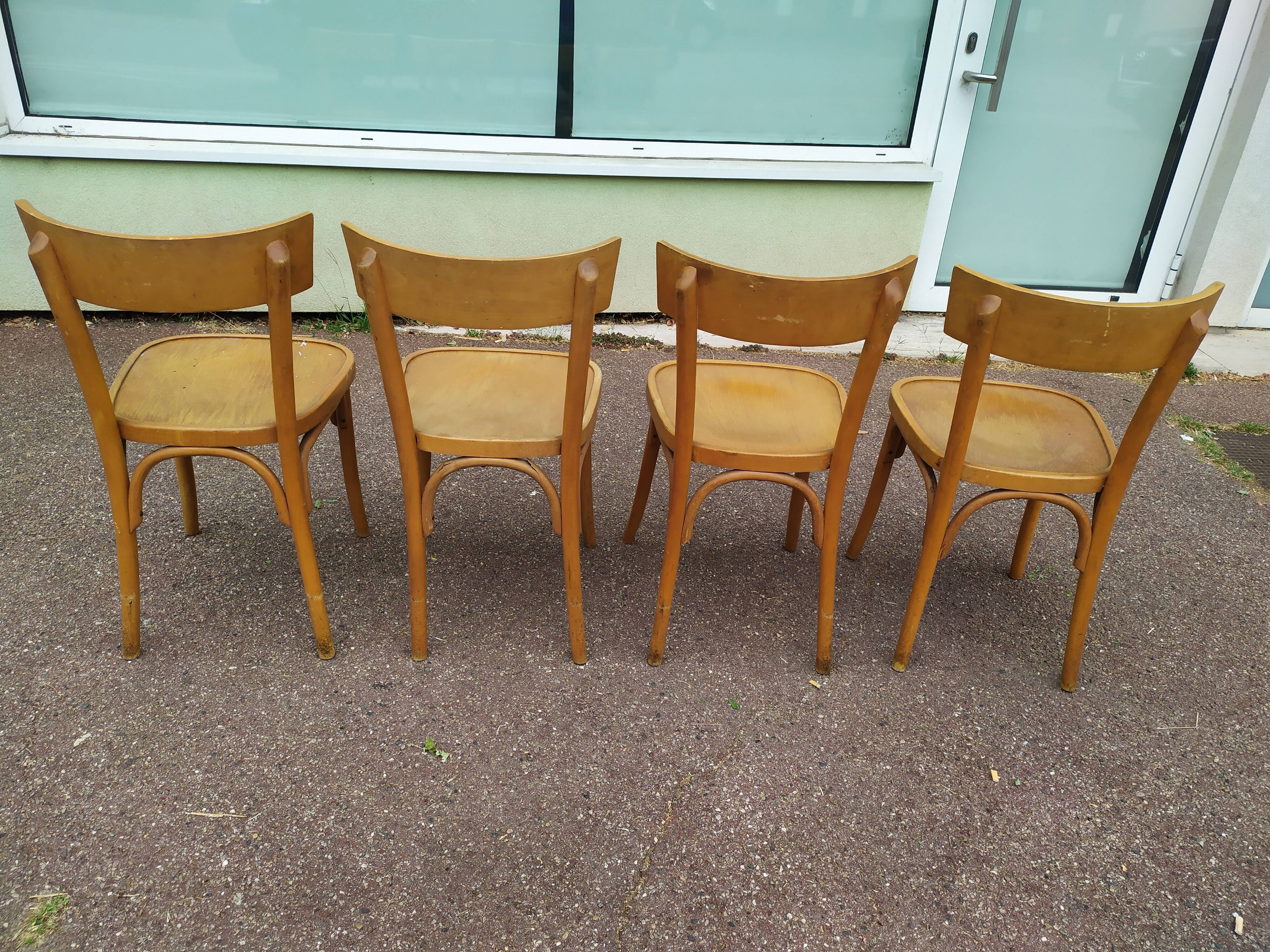 Lot de 4 chaises de bistrot en bois