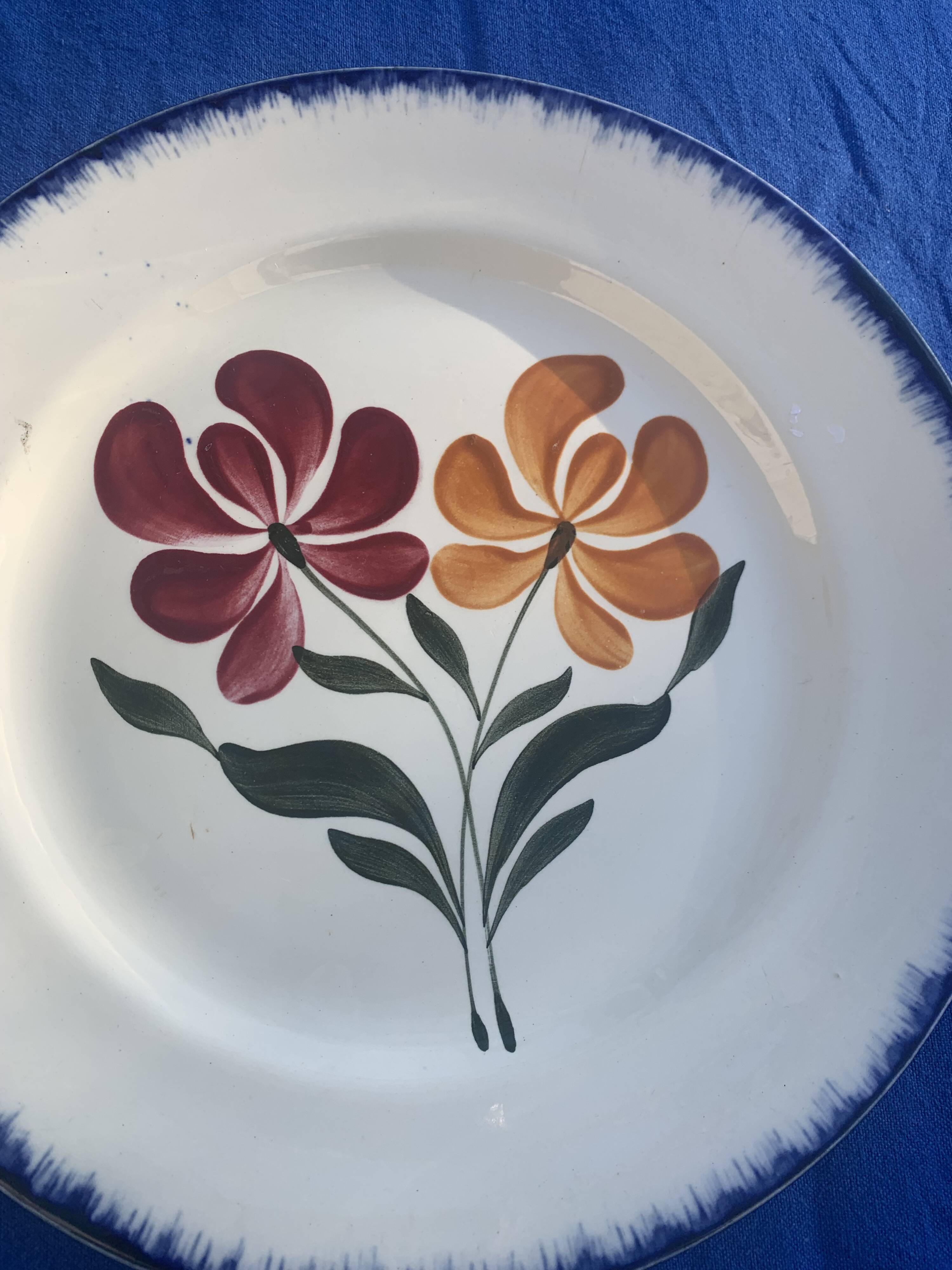 Cake dish E. Charbonnier, Salins, Terre de Fer, countryside model, made in France, flower motif