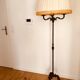 Tripod lamppost
