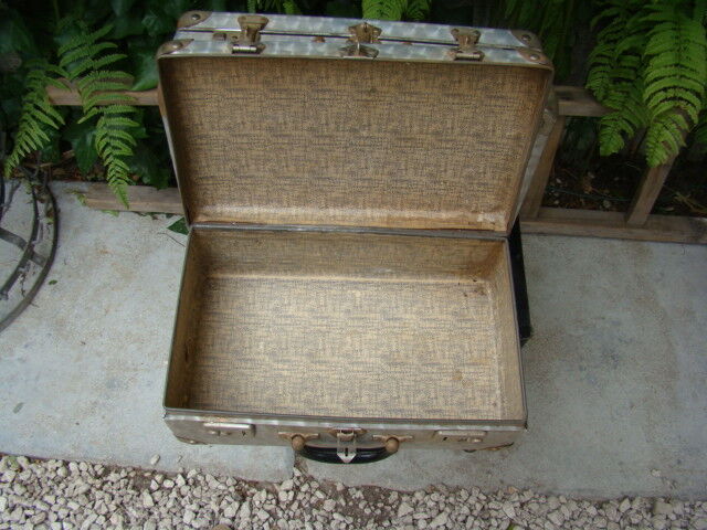 Lot of two old aluminum suitcase
