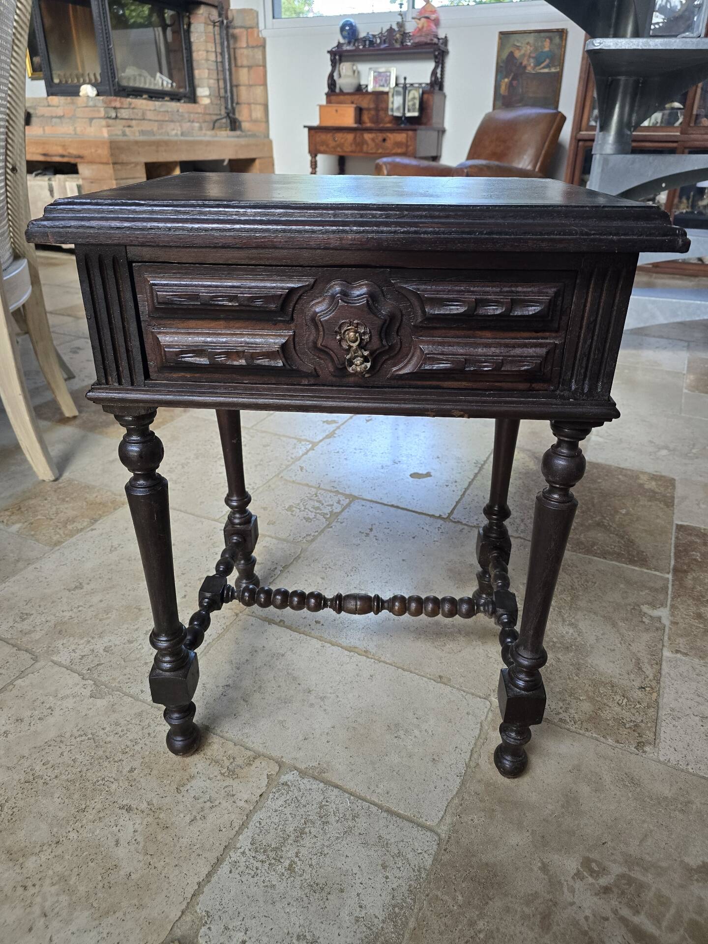 Bedside table