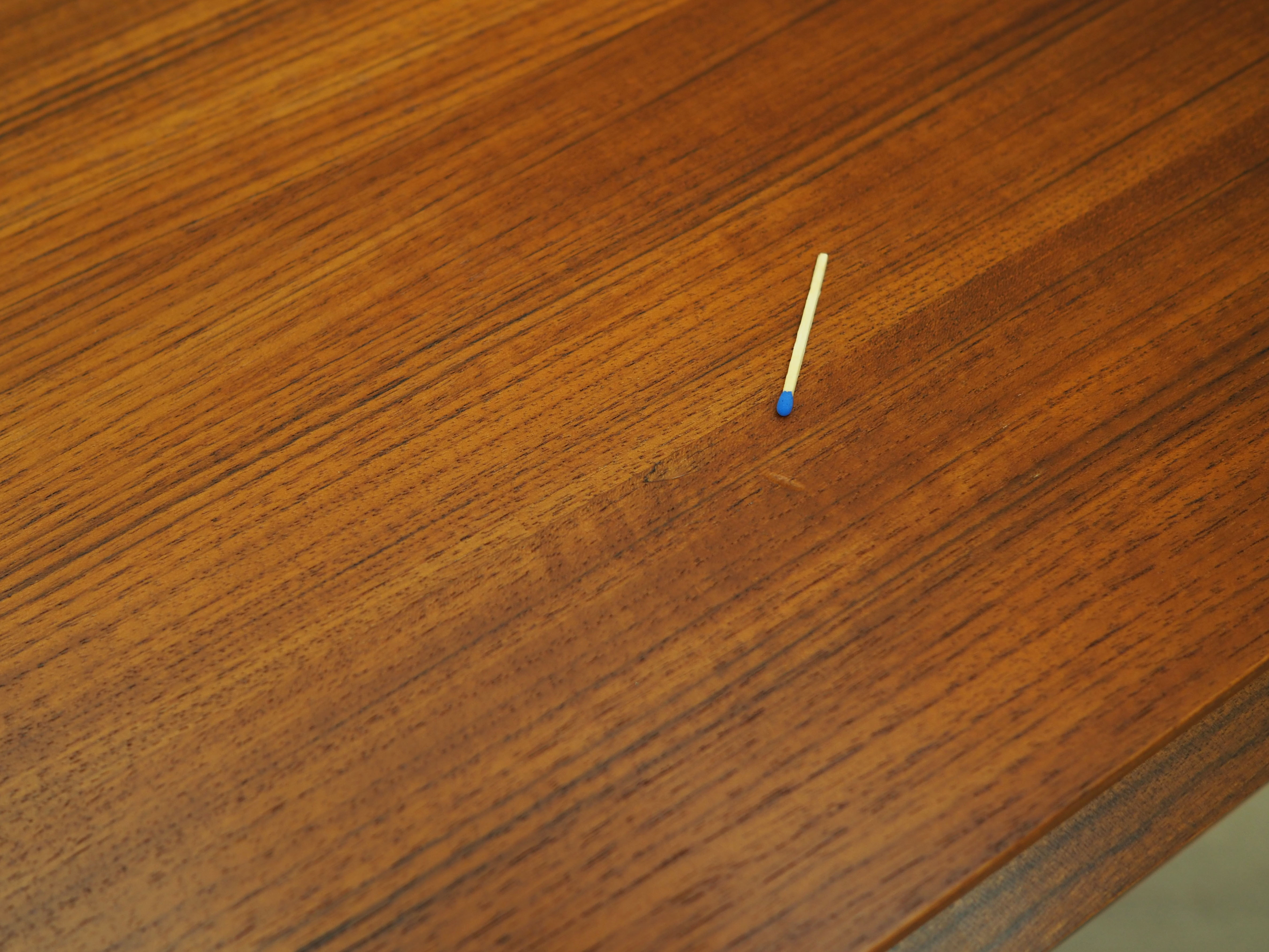 Commode en teck, design danois, années 1970, fabrication: Danemark