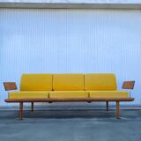 Vintage Scandinavian bench/sofa