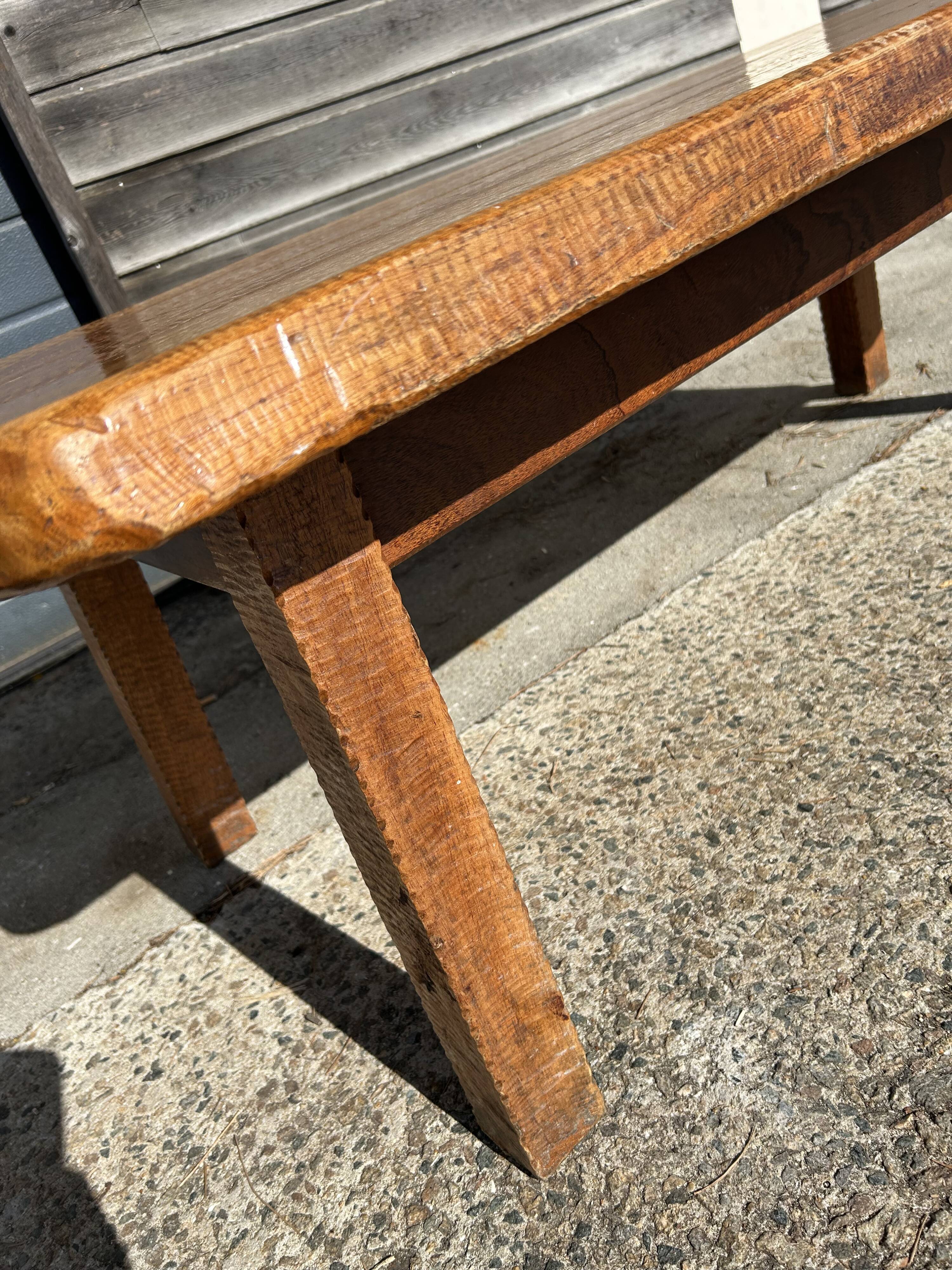 Table basse en chêne