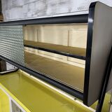 Yellow vintage kitchen furniture in Formica