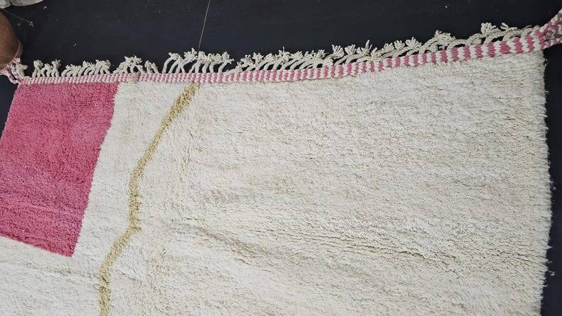 Handmade pure wool rug 145/255 cm