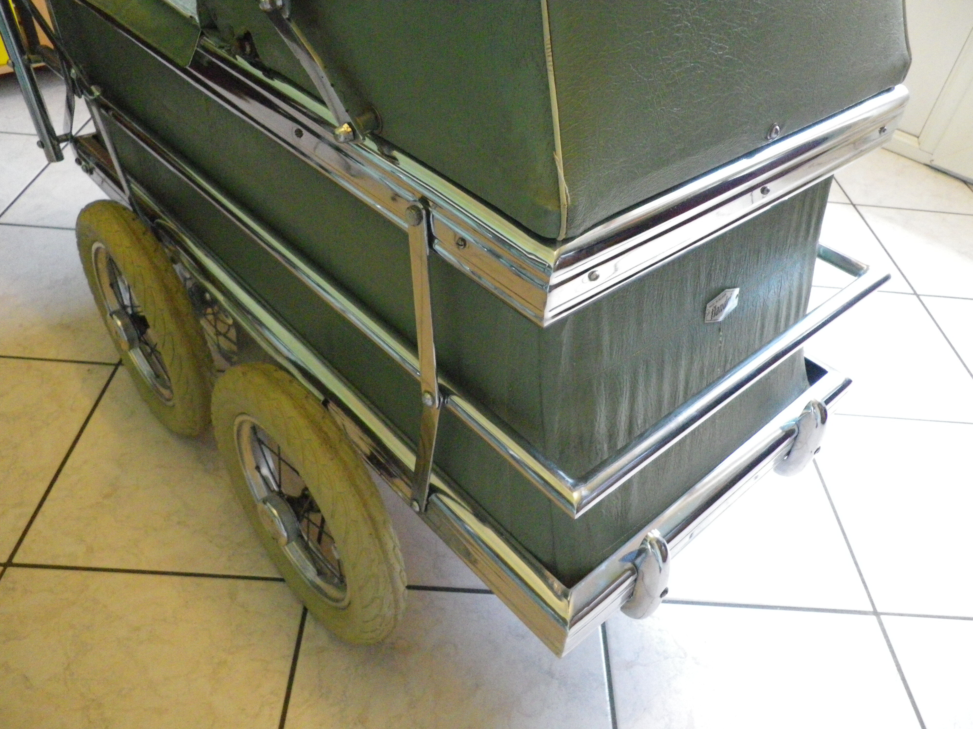 Landeau repliable d'origine de marque Flandria années 50