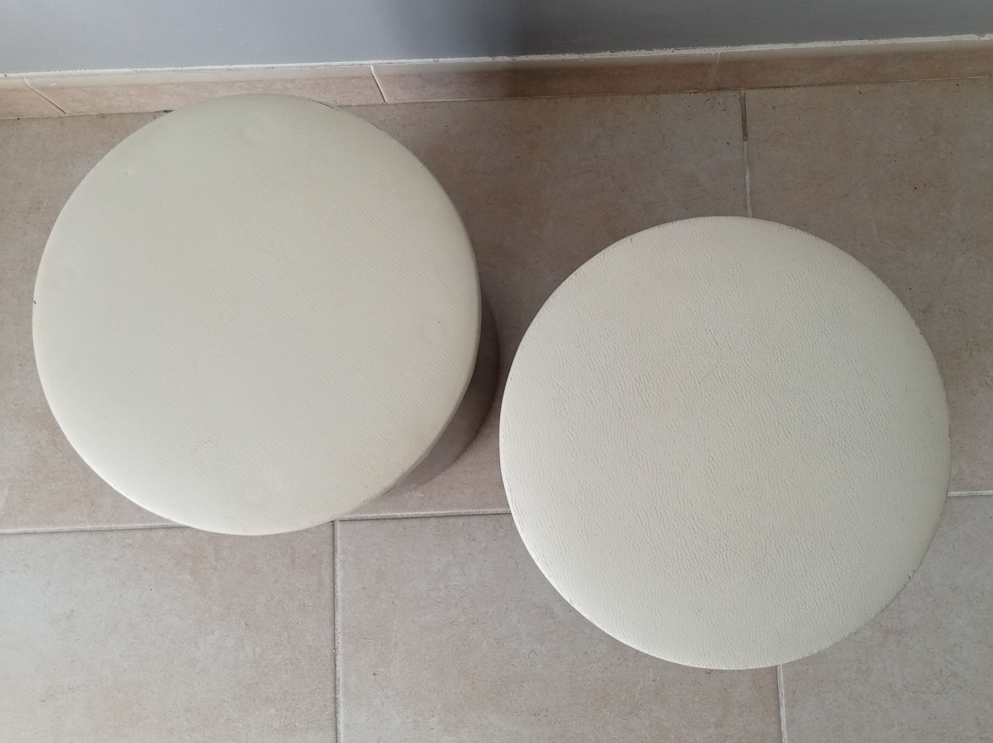 Pair of vintage pouf 60/70s