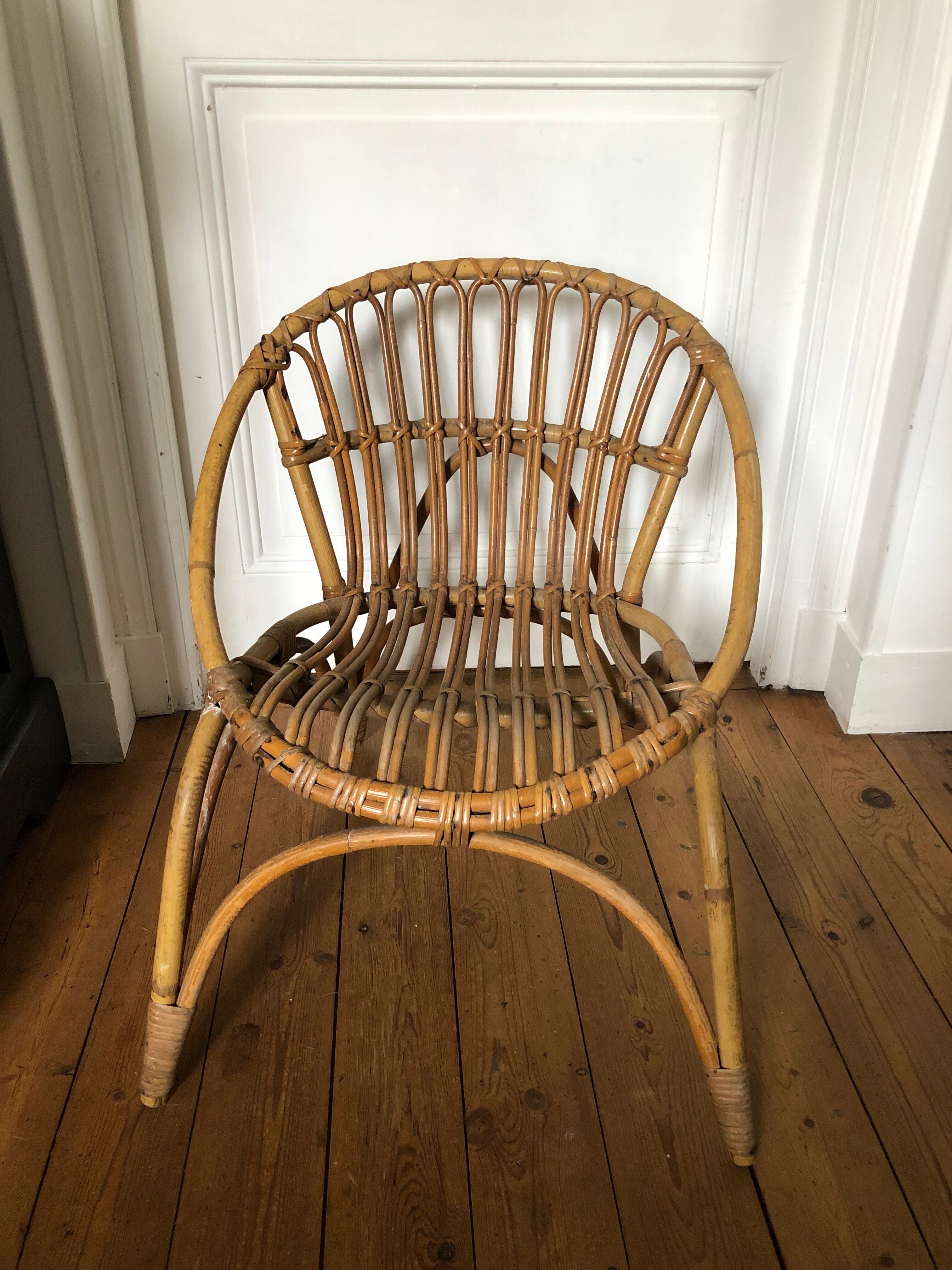 Children's rattan chair