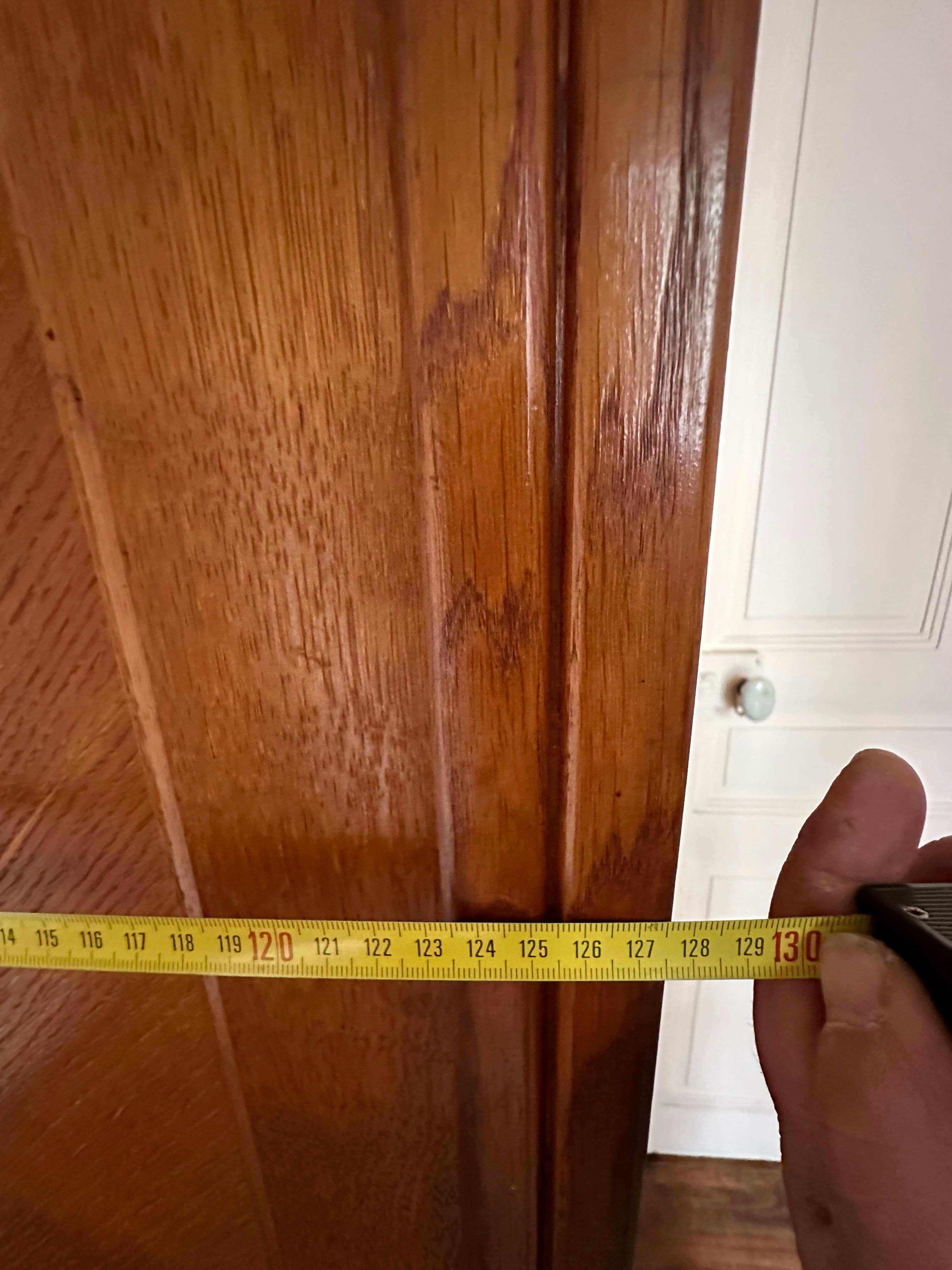 Wardrobe sliding doors