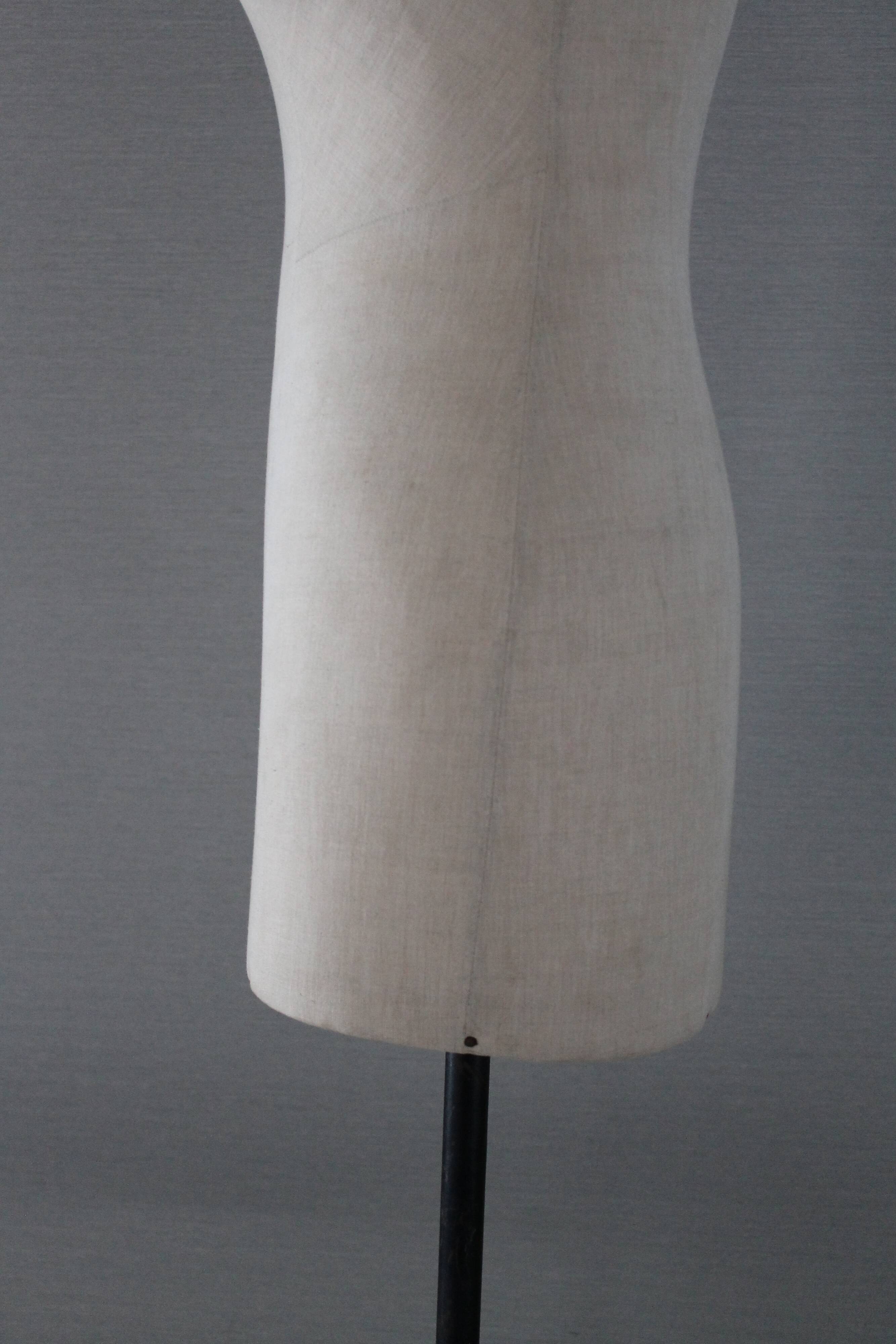 Woman couture mannequin-bust - early 20th century