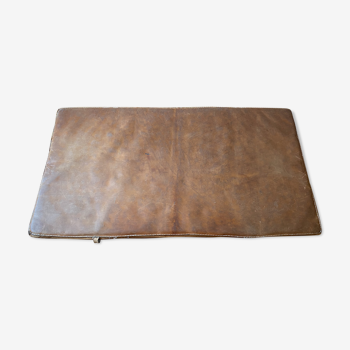 Vintage gym mat year 30 in leather