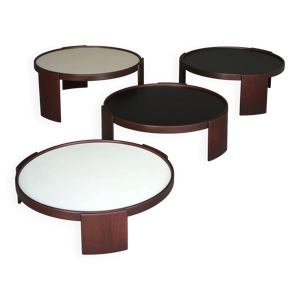 Tables empilables Cassina