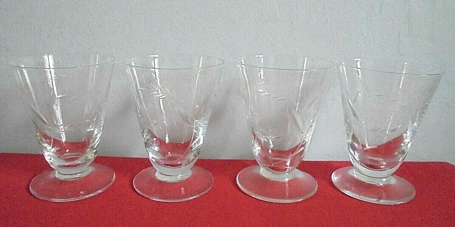 Lot 4 glasses aperitif crystal chiseled conical shape
