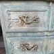 Commode de style Louis XV patinée