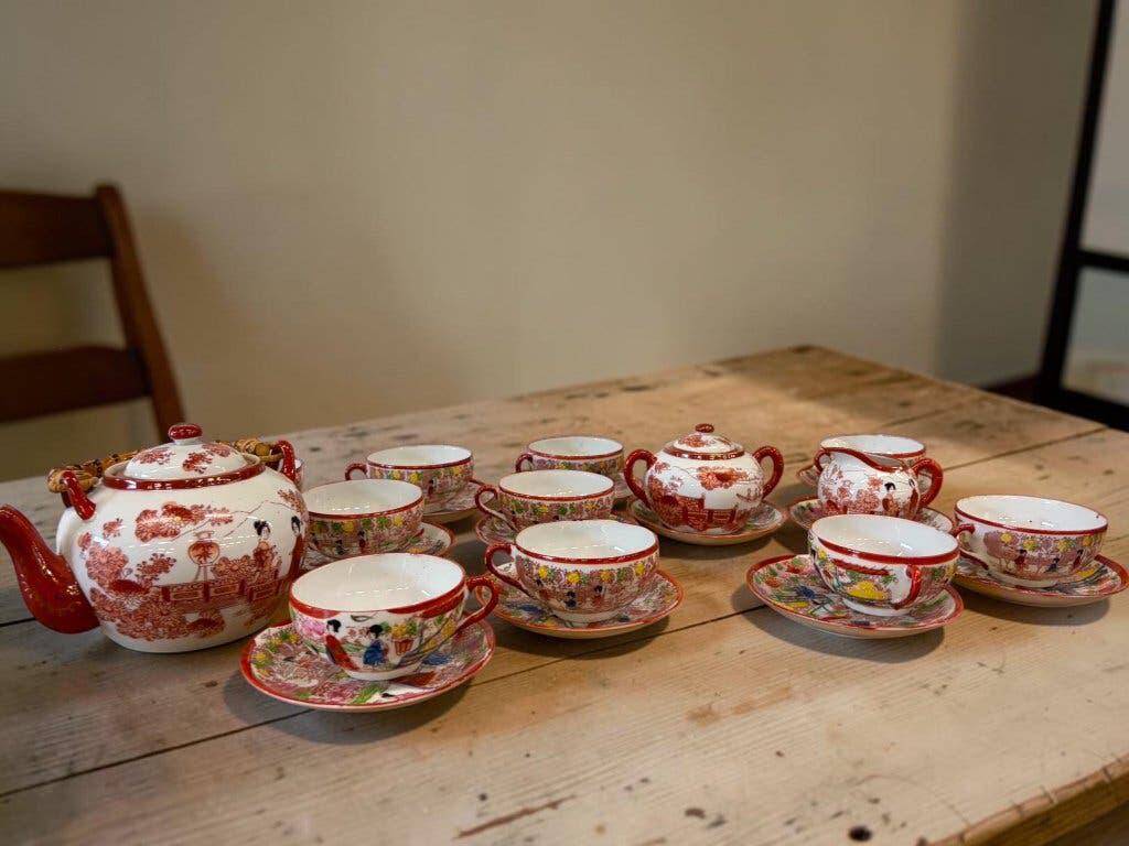 Vintage Oriental Tableware Geisha Girl: 10-Piece Coffee Set