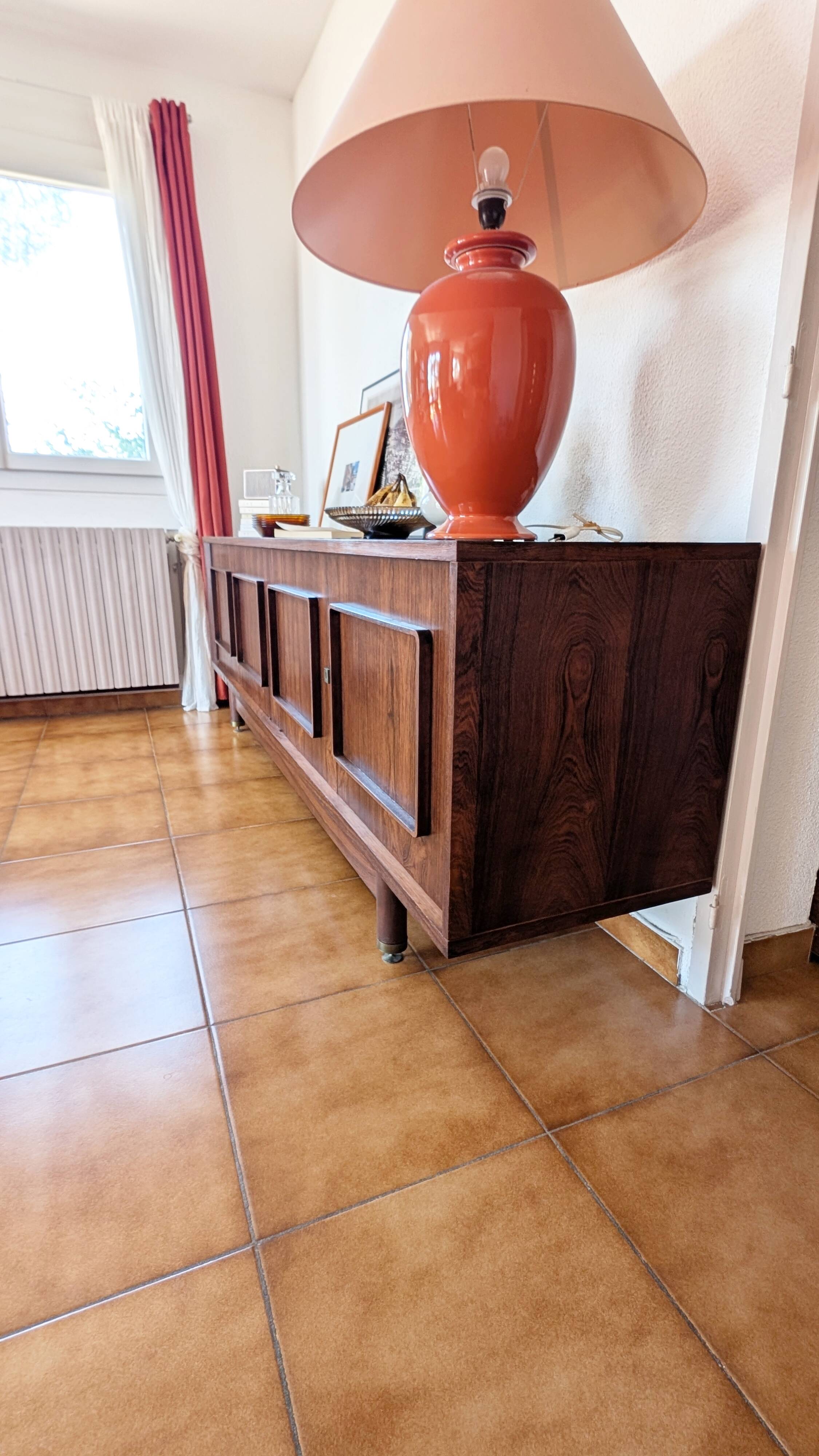 Grande enfilade en palissandre restaurée – années 60/70