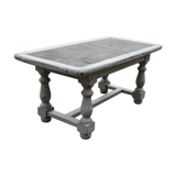 Coffee table on slates