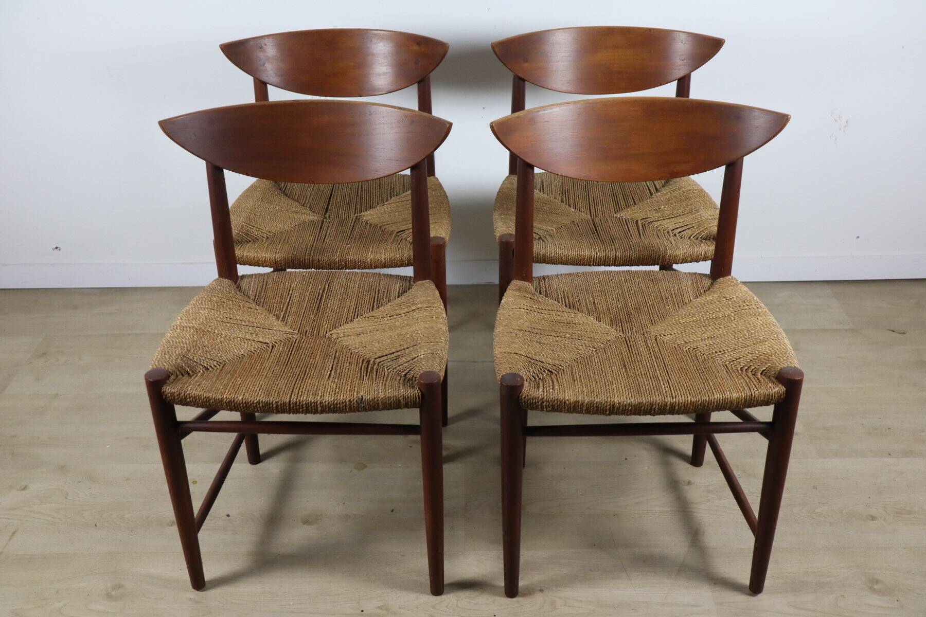 Set of 4 Scandinavian chairs by Peter Hvidt – teak & cord – 1960s
