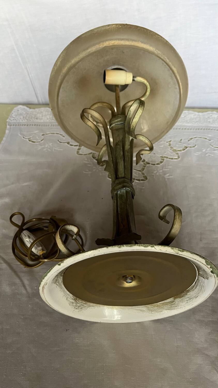 Vintage metal/glass mushroom table lamp
