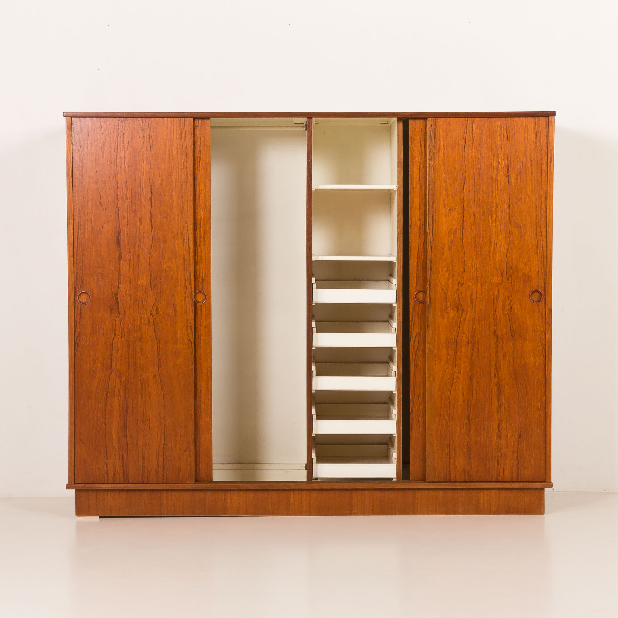 Danish mid-century teak wardrobe by Laurbjerg Mobelfabrik, 1970s