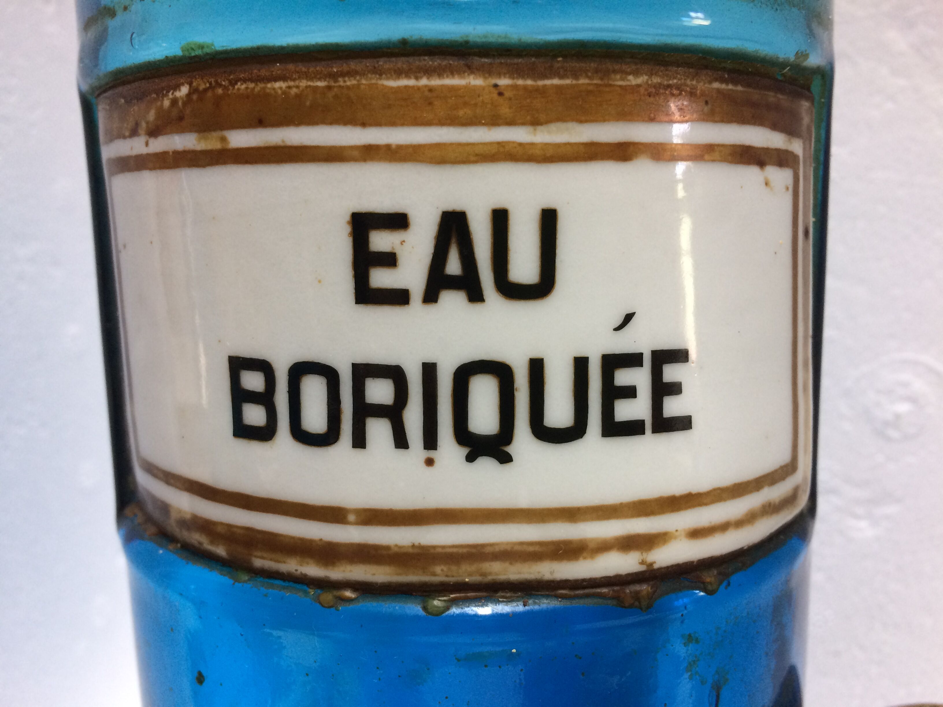 Napoleon III pharmacy pot