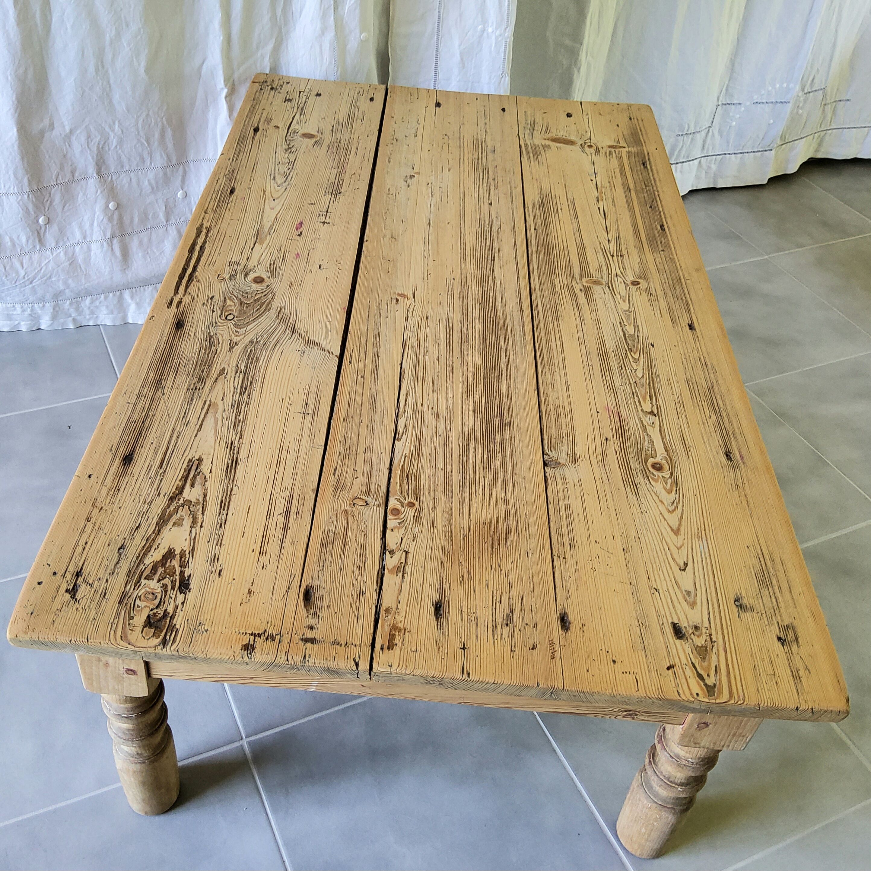 Farmhouse table