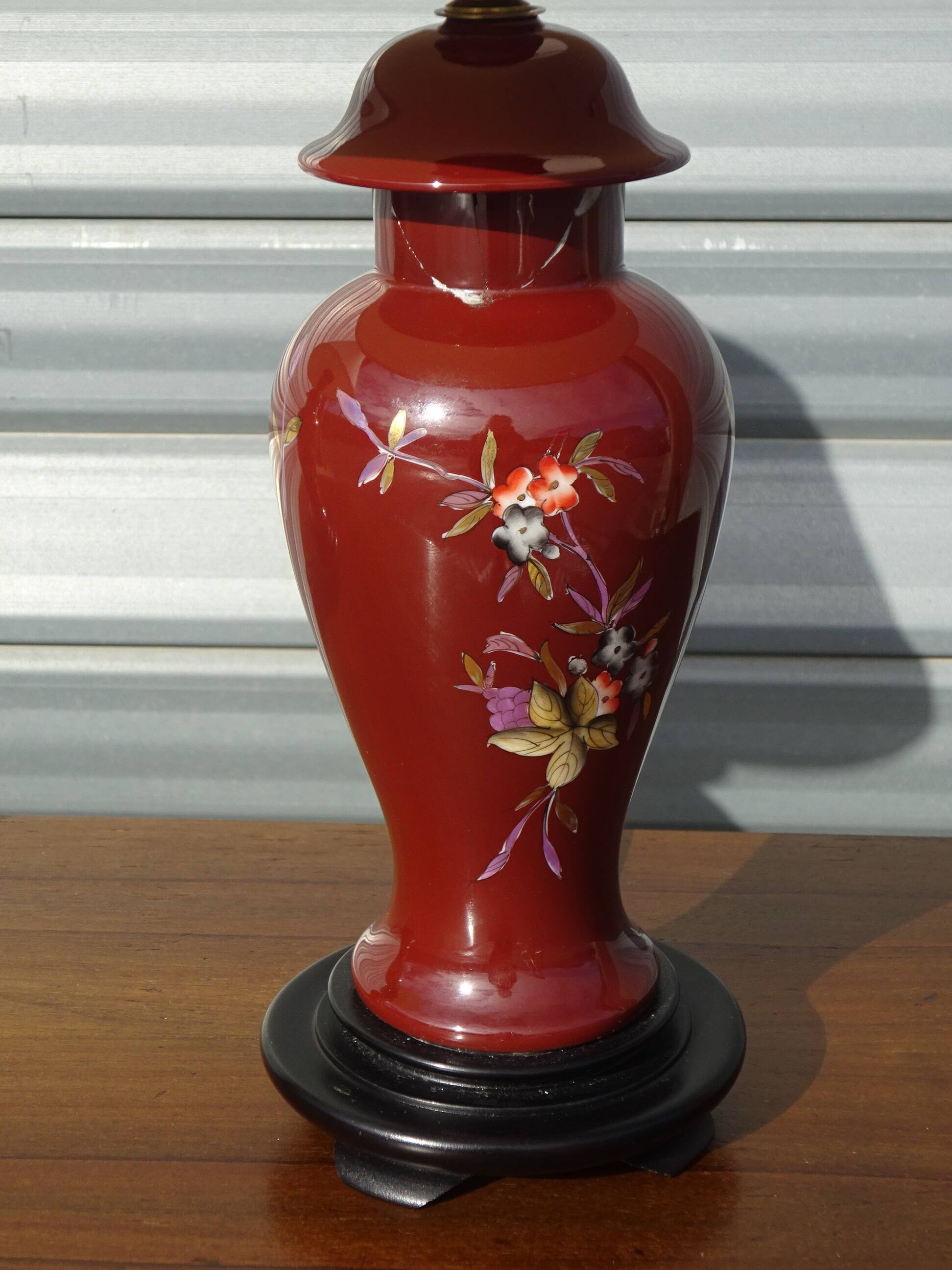 pair of bedside lamps in Limoges porcelain