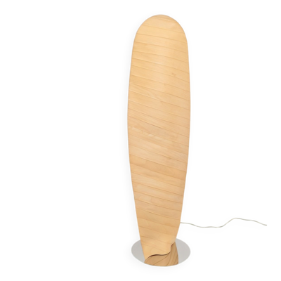 Lampe de sol en bois moderne avec ailes de Gamma Delta Group SRL Padoue, Italie, années 1990.