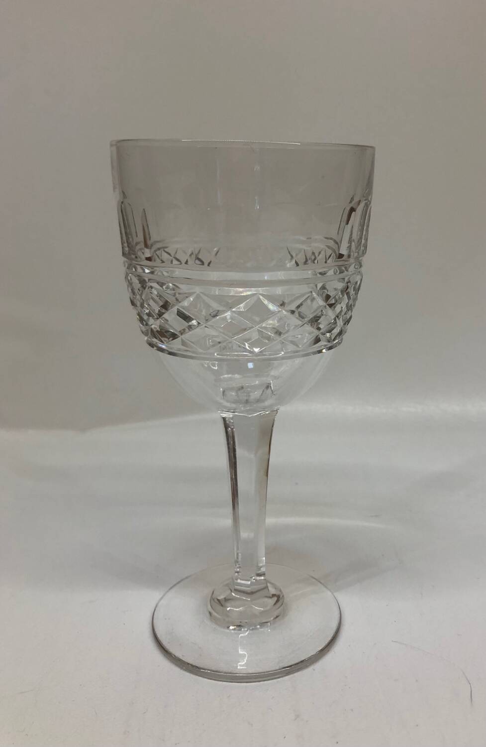 Set of 12 cut crystal stemmed glasses from the Nancy crystal factory, art deco
