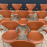 10x armchairs with arms, series 7 Butterfly Fritz Hansen by Arne Jacobsen in Cognac leather, in perfect condition.