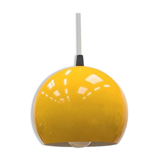 Baladeuse jaune rétro