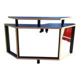 Store checkout counter