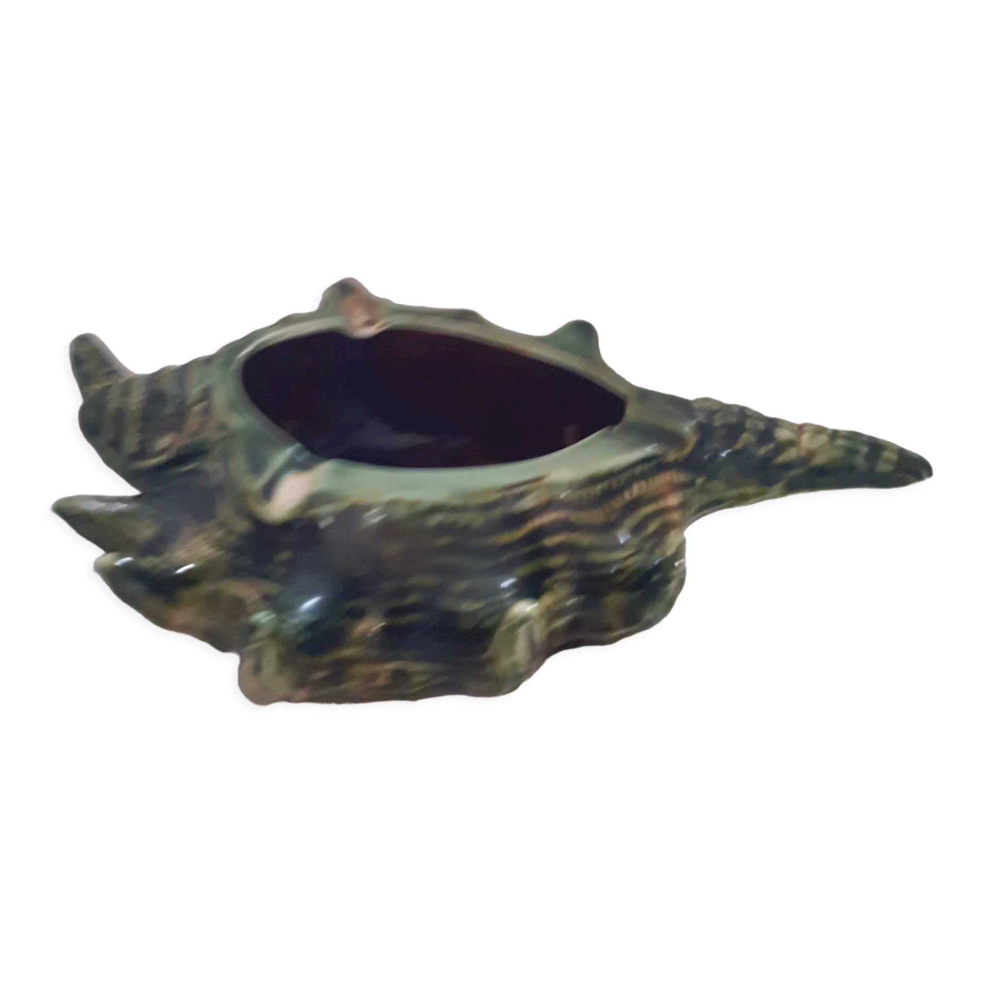 Ashtray, shell shape