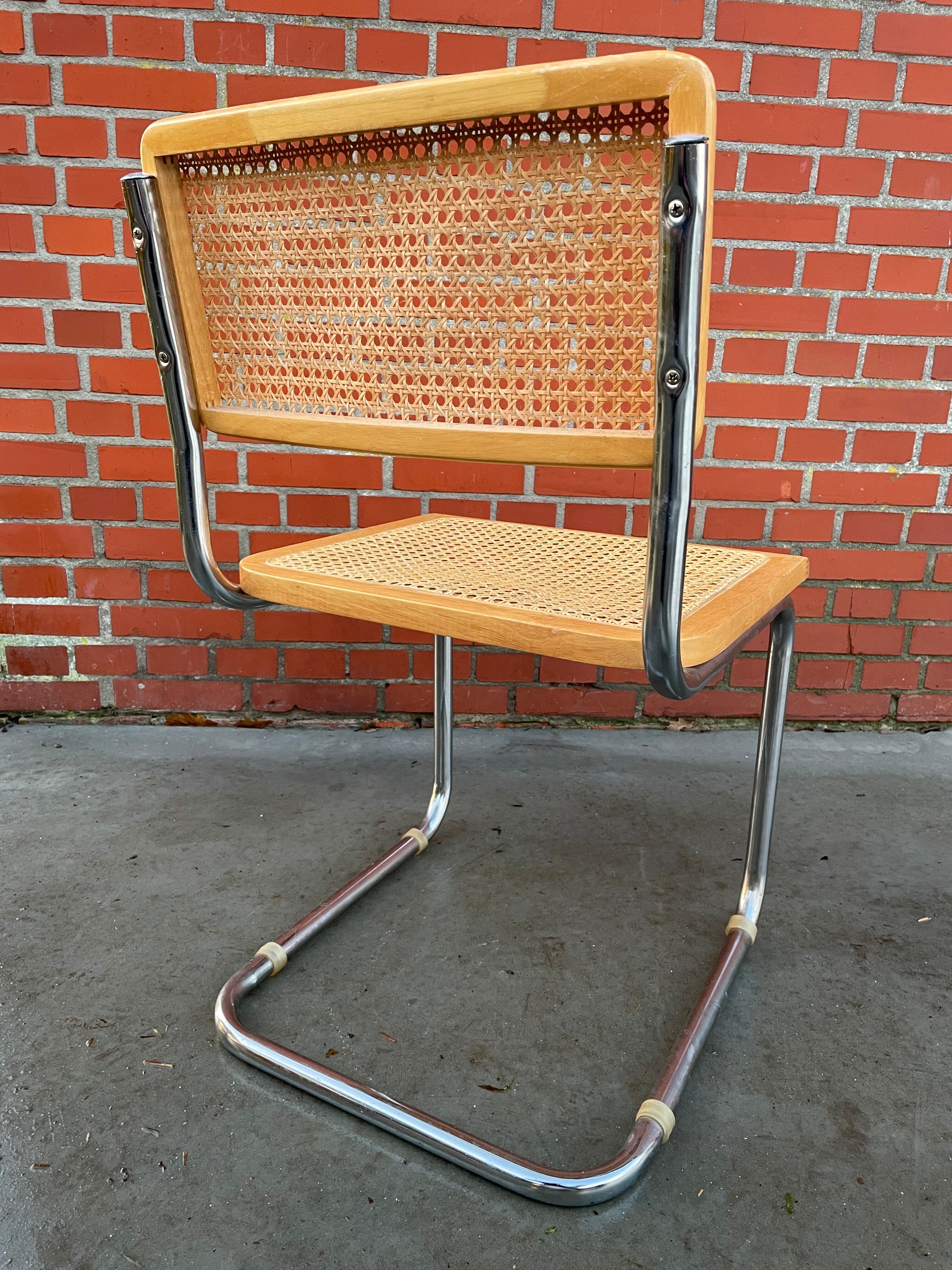 Cesca chair b32 model design Marcel Breuer