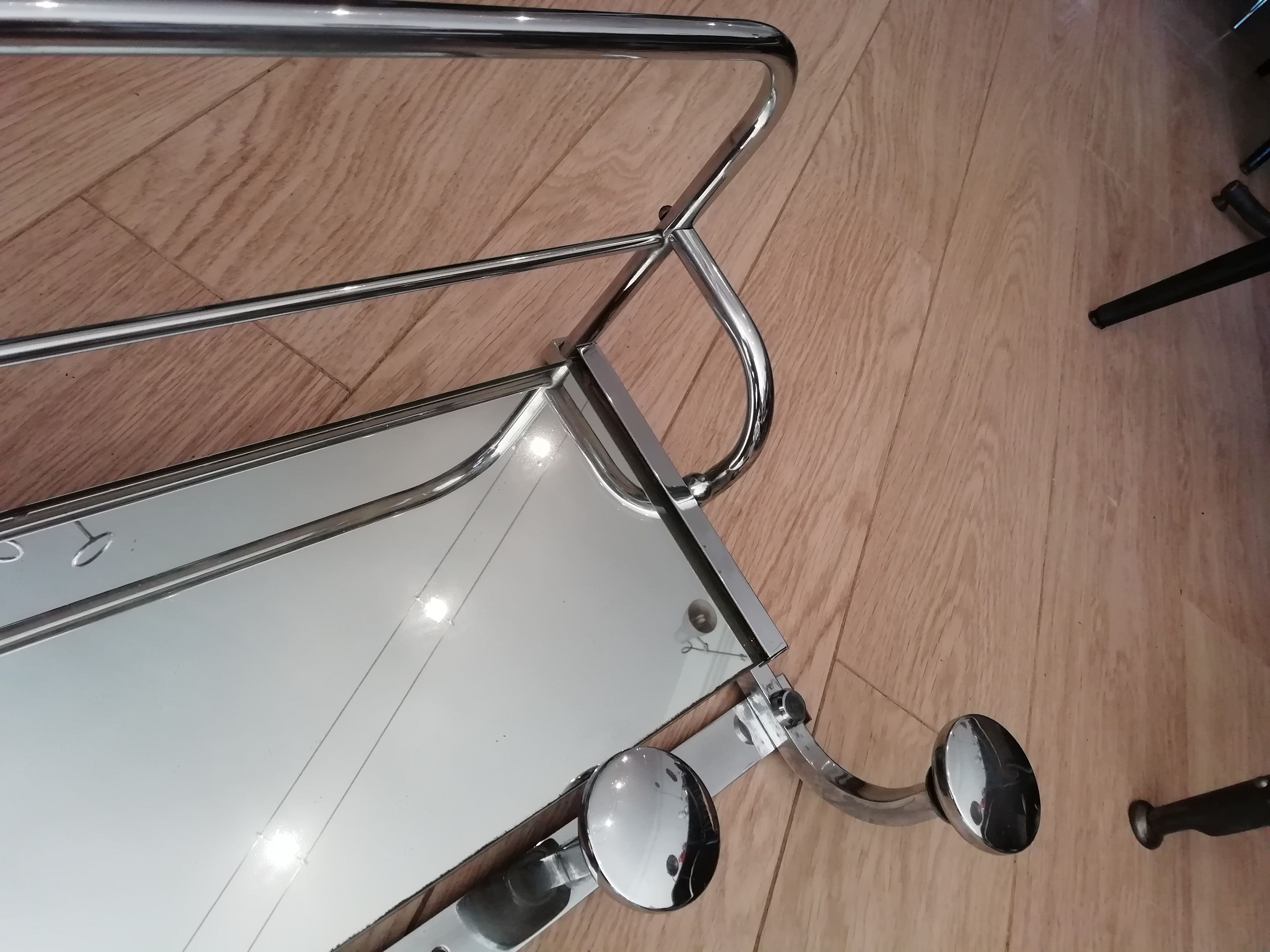 Porte manteaux chrome  miroir des années 50